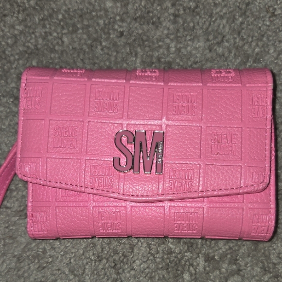 Steve Madden Handbags - Steve Madden Embossed Pink Wallet